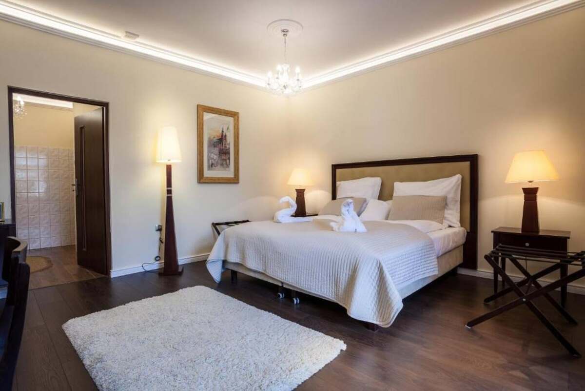 Pokoje i apartamenty
